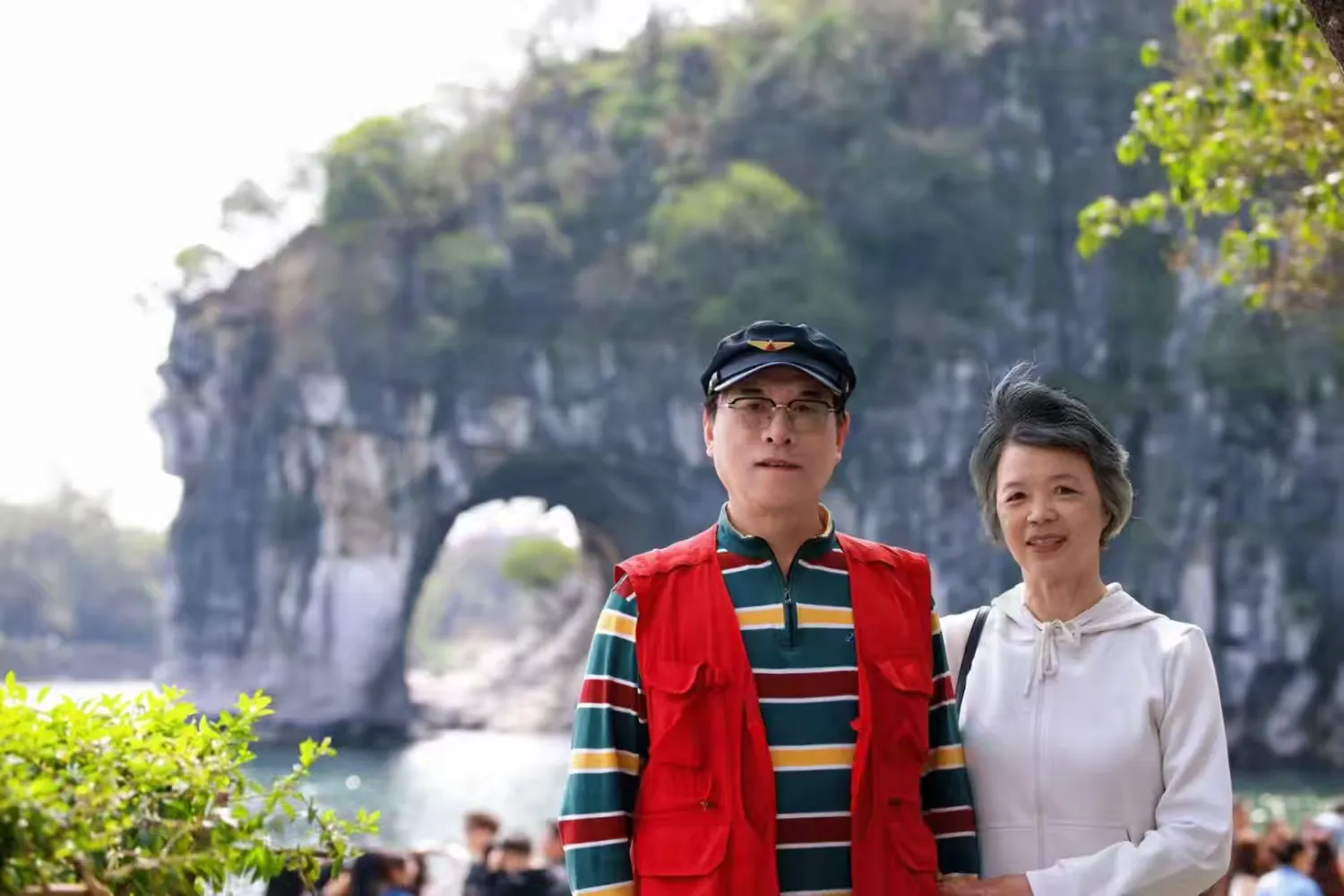 海南行：桂林象鼻山公园小记